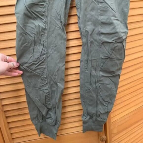 Lululemon Athletica Green Studio joggers - Picture 4 of 7